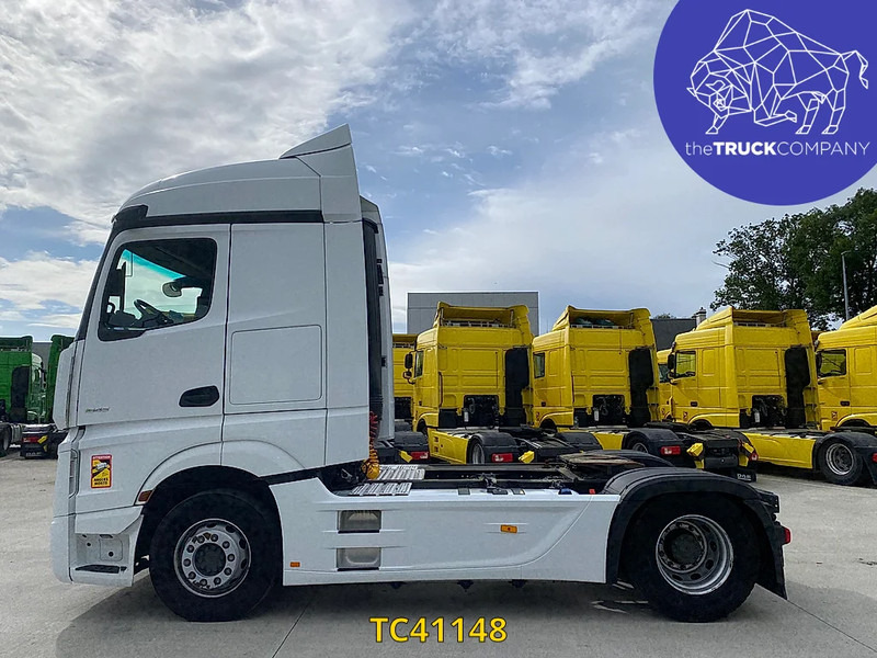 Mercedes-Benz Actros 1845 - Vlačilec: slika 2 Mercedes-Benz Actros 1845 - Vlačilec: slika 2