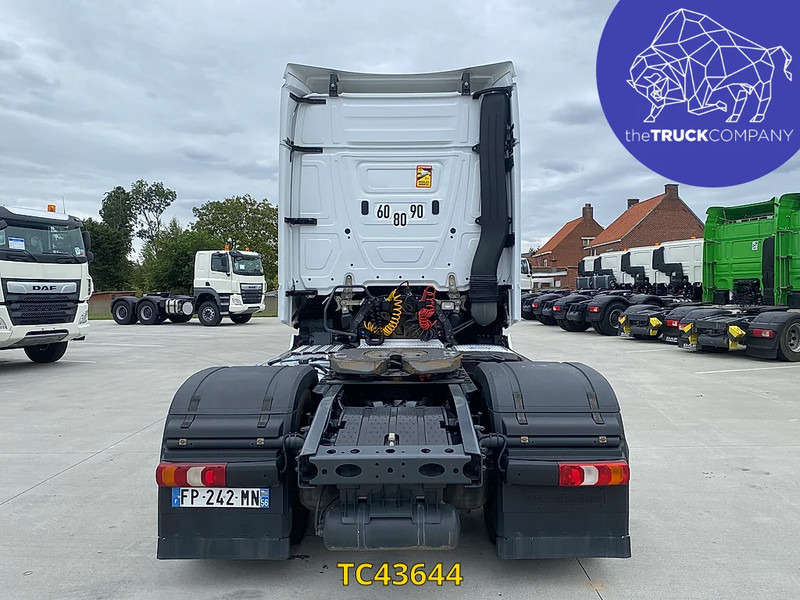 Mercedes-Benz Actros 1845 - Vlačilec: slika 4 Mercedes-Benz Actros 1845 - Vlačilec: slika 4