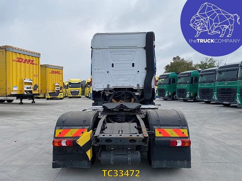 Mercedes-Benz Actros 1945 - Vlačilec: slika 4 Mercedes-Benz Actros 1945 - Vlačilec: slika 4