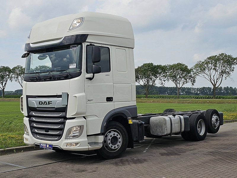 DAF XF 480 SSC 6X2 FAR INTARDER - Tovornjak-šasija: slika 2 DAF XF 480 SSC 6X2 FAR INTARDER - Tovornjak-šasija: slika 2
