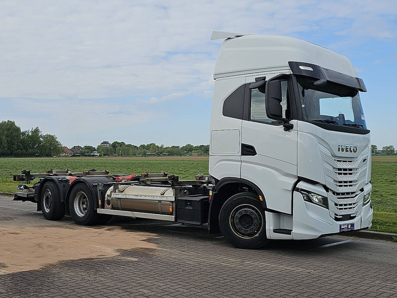 Iveco S-WAY AS260S46 LNG INT. STEERAXLE - Kontejnerski tovornjak/ Tovornjak z zamenljivim tovoriščem: slika 5 Iveco S-WAY AS260S46 LNG INT. STEERAXLE - Kontejnerski tovornjak/ Tovornjak z zamenljivim tovoriščem: slika 5