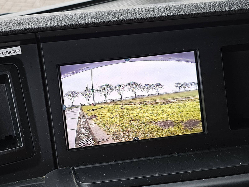 MAN 12.220 TGL BL AIRCO TAILLIFT lizing MAN 12.220 TGL BL AIRCO TAILLIFT: slika 16 MAN 12.220 TGL BL AIRCO TAILLIFT lizing MAN 12.220 TGL BL AIRCO TAILLIFT: slika 16