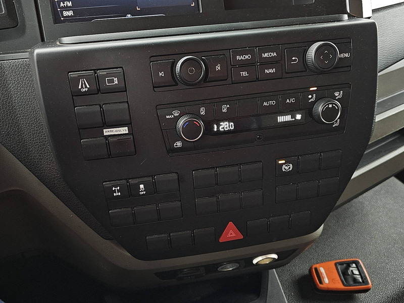 MAN 12.220 TGL BL AIRCO TAILLIFT lizing MAN 12.220 TGL BL AIRCO TAILLIFT: slika 10 MAN 12.220 TGL BL AIRCO TAILLIFT lizing MAN 12.220 TGL BL AIRCO TAILLIFT: slika 10