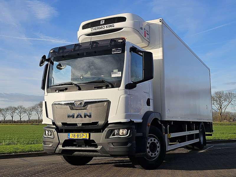 MAN 18.250 TGM BI-TEMP TAILLIFT - Tovornjak hladilnik: slika 1 MAN 18.250 TGM BI-TEMP TAILLIFT - Tovornjak hladilnik: slika 1