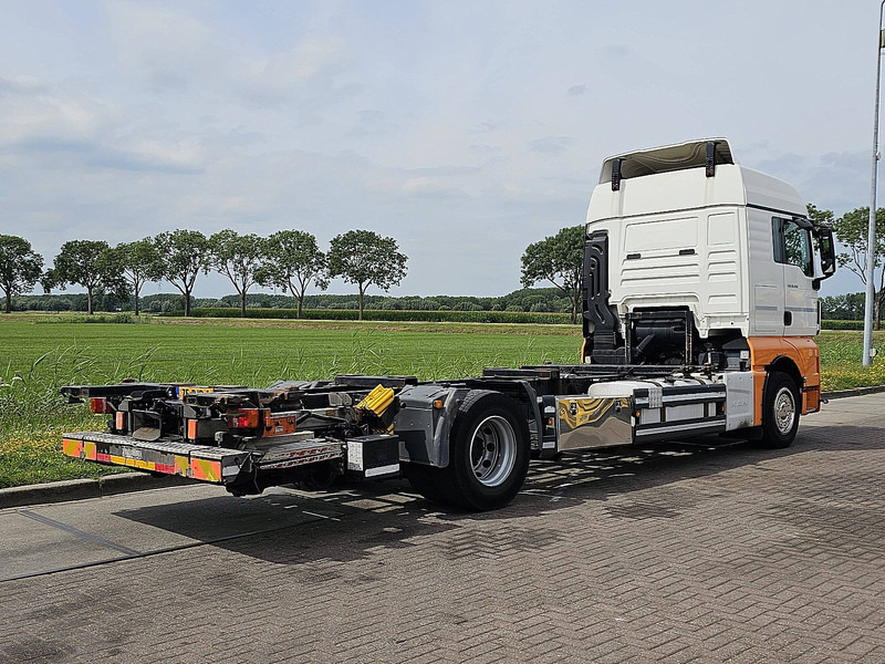 MAN 18.400 TGX XLX INTARDER LIFT 2T - Kontejnerski tovornjak/ Tovornjak z zamenljivim tovoriščem: slika 3 MAN 18.400 TGX XLX INTARDER LIFT 2T - Kontejnerski tovornjak/ Tovornjak z zamenljivim tovoriščem: slika 3