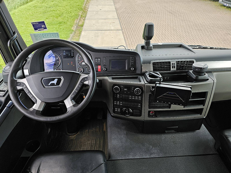 Interior photo 1: Tovornjak-šasija MAN 26.320 TGS 6X2-4 LL WB 590