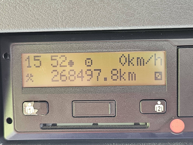 Tovornjak s kesonom, Tovornjak z dvigalom MAN 35.420TGS HIAB228ES5,8x2*4: slika 9