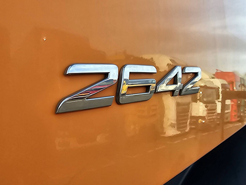 Tovornjak s kesonom, Tovornjak z dvigalom Mercedes-Benz AROCS 2642: slika 18 Tovornjak s kesonom, Tovornjak z dvigalom Mercedes-Benz AROCS 2642: slika 18