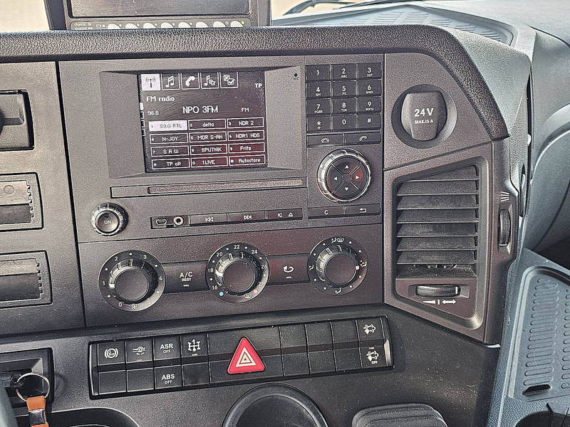 Tovornjak s kesonom, Tovornjak z dvigalom Mercedes-Benz AROCS 2642: slika 13 Tovornjak s kesonom, Tovornjak z dvigalom Mercedes-Benz AROCS 2642: slika 13