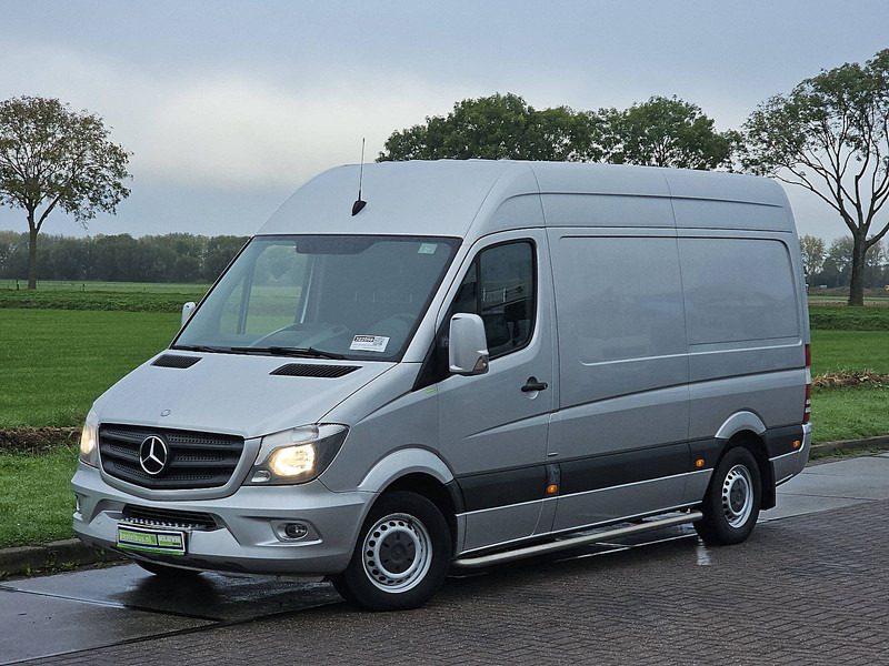 Mercedes-Benz Sprinter 319 ac v6 3.0ltr EURO6! - Mali kombi: slika 2 Mercedes-Benz Sprinter 319 ac v6 3.0ltr EURO6! - Mali kombi: slika 2
