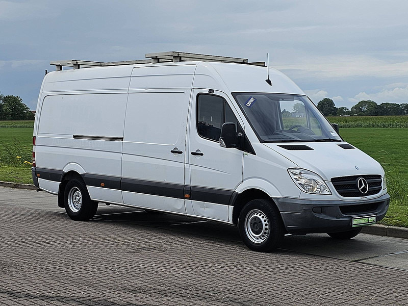 Mercedes-Benz Sprinter 416 L3H2 Maxi 163Pk Exp! - Furgon: slika 5 Mercedes-Benz Sprinter 416 L3H2 Maxi 163Pk Exp! - Furgon: slika 5