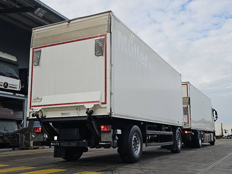 Mueller PRASQ18 TAILLIFT - Prikolica zabojnik: slika 1 Mueller PRASQ18 TAILLIFT - Prikolica zabojnik: slika 1