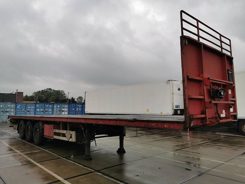 Pacton T3-001 8 TWISTLOCKS 20-40FT - Polprikolica s kesonom: slika 3 Pacton T3-001 8 TWISTLOCKS 20-40FT - Polprikolica s kesonom: slika 3