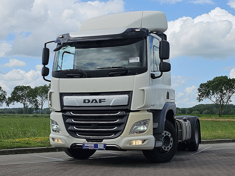 DAF CF 450 - Vlačilec: slika 1 DAF CF 450 - Vlačilec: slika 1