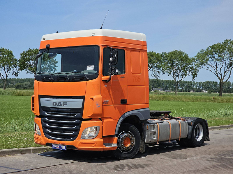 DAF XF 440 SPACECAB MANUAL - Vlačilec: slika 2 DAF XF 440 SPACECAB MANUAL - Vlačilec: slika 2