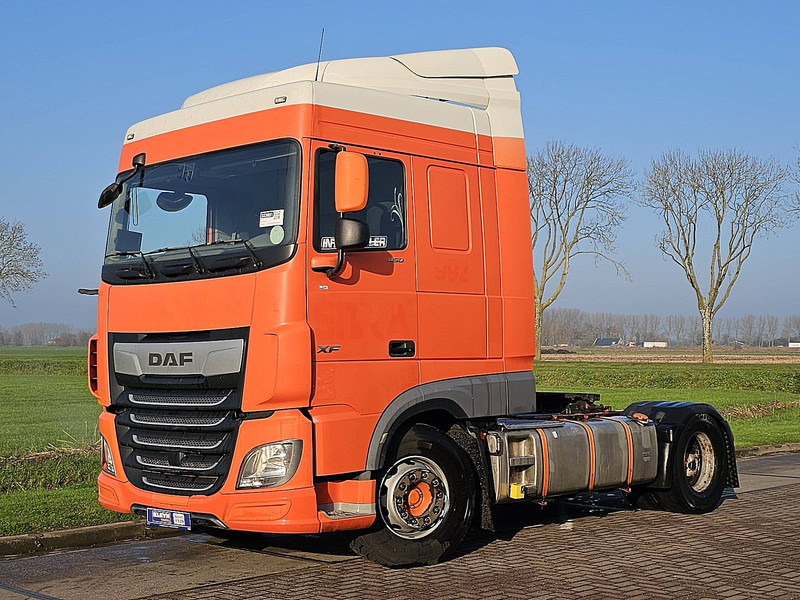 DAF XF 450 - Vlačilec: slika 2 DAF XF 450 - Vlačilec: slika 2