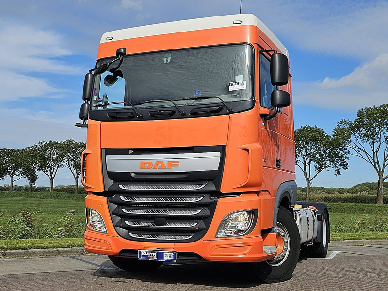 DAF XF 450 SPACECAB - Vlačilec: slika 1 DAF XF 450 SPACECAB - Vlačilec: slika 1