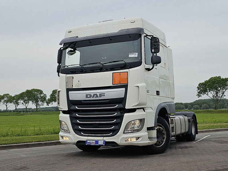DAF XF 460 SPACECAB INTARDER - Vlačilec: slika 1 DAF XF 460 SPACECAB INTARDER - Vlačilec: slika 1