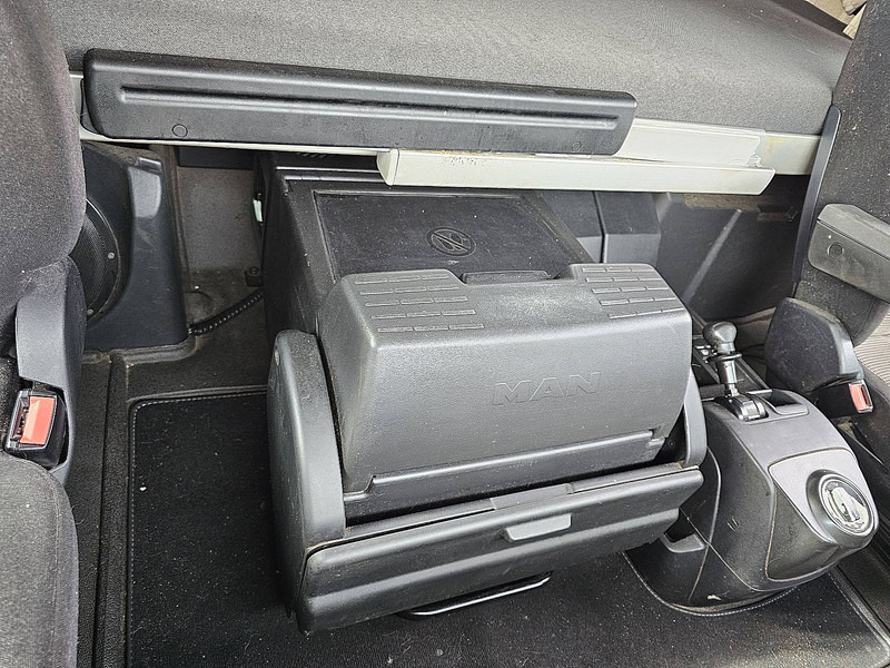 Vlačilec MAN 18.460 TGX XLX 2X TANK INTARDER: slika 14 Vlačilec MAN 18.460 TGX XLX 2X TANK INTARDER: slika 14