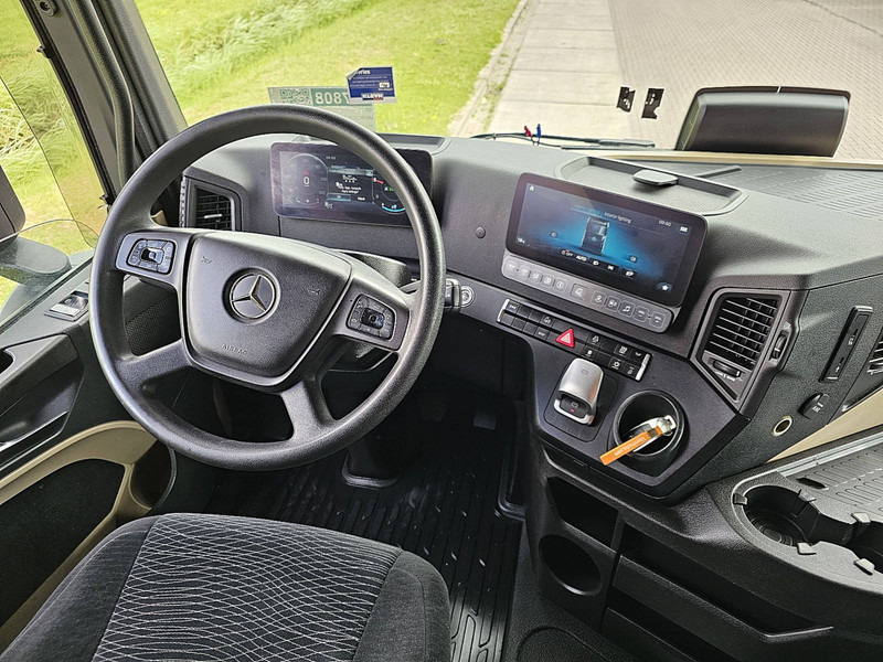 Vlačilec Mercedes-Benz ACTROS 1848 LS STR.SP. RET. 2X TANK: slika 8