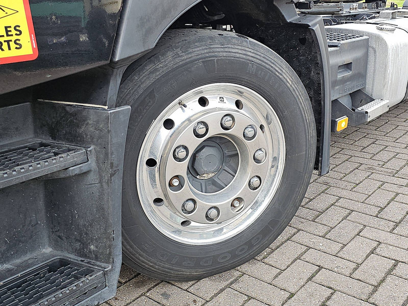 Vlačilec Renault T 480 HIGH EVO MEGA HUBSAT: slika 17