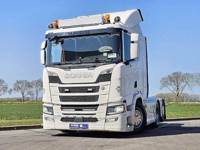 Scania R450 6X2*4NB RET. LEATHER - Vlačilec: slika 1 Scania R450 6X2*4NB RET. LEATHER - Vlačilec: slika 1