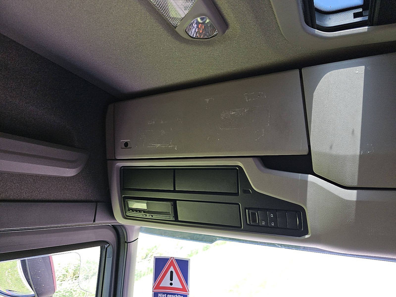 Vlačilec Scania S580 BRM LIMITED EDIT. V8: slika 11 Vlačilec Scania S580 BRM LIMITED EDIT. V8: slika 11