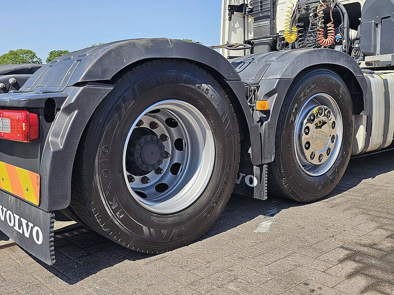 Vlačilec Volvo FH 500 6X2 GLOBETROTTER: slika 17