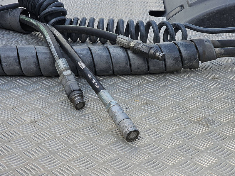 Vlačilec Volvo FH 500 FH5 6X2 STEERED PTO: slika 17 Vlačilec Volvo FH 500 FH5 6X2 STEERED PTO: slika 17