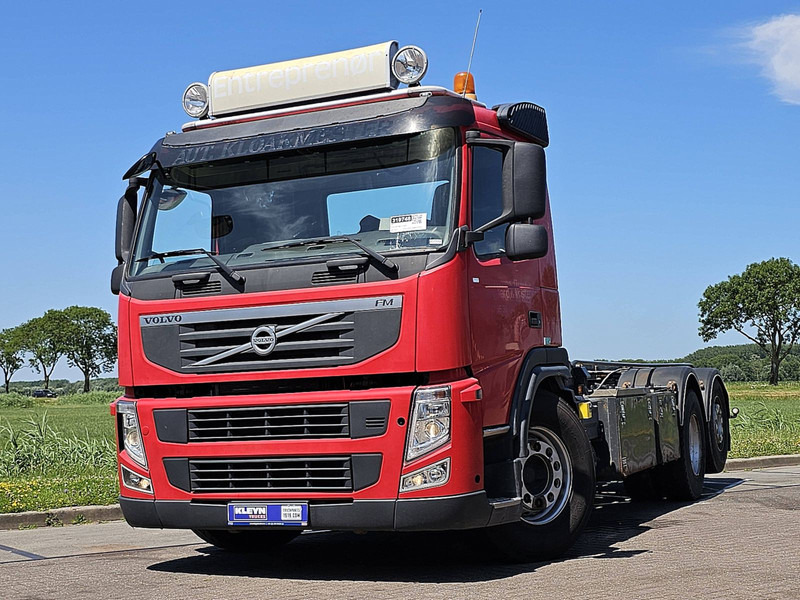 Volvo FM 11.330 6X2 MANUAL WB460 - Tovornjak-šasija: slika 1 Volvo FM 11.330 6X2 MANUAL WB460 - Tovornjak-šasija: slika 1