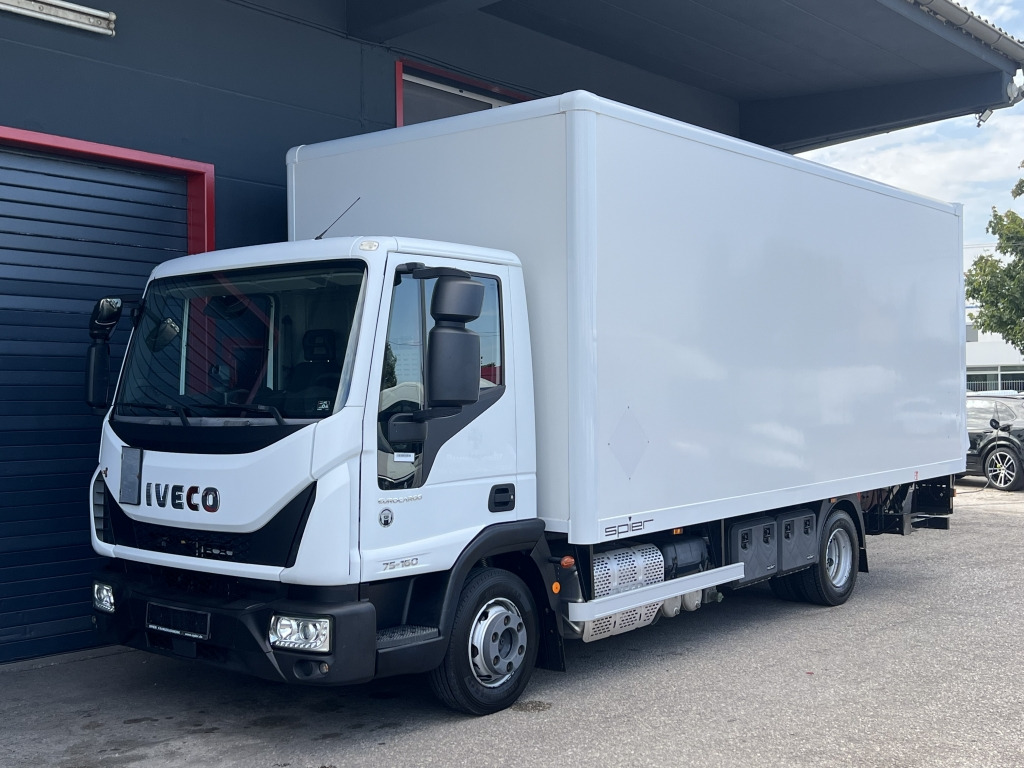 Iveco EuroCargo ML75E16 Klima 6,05m Koffer+LBW 29.'tkm - Dostavno vozilo z zabojnikom: slika 1 Iveco EuroCargo ML75E16 Klima 6,05m Koffer+LBW 29.'tkm - Dostavno vozilo z zabojnikom: slika 1