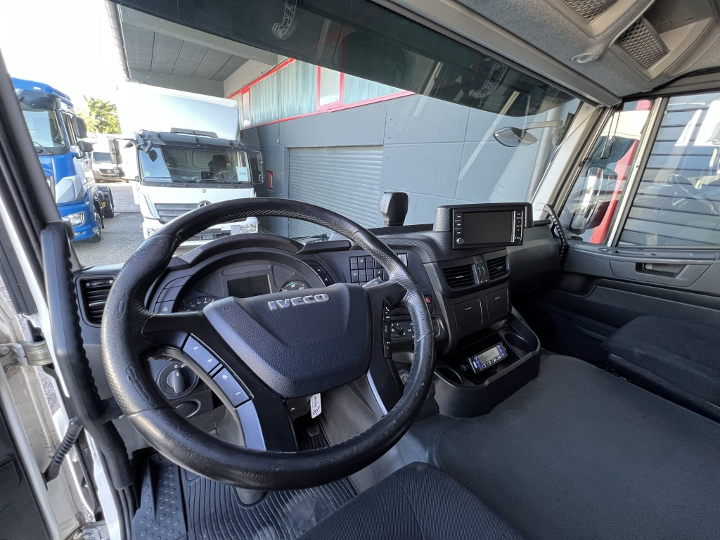 Iveco Stralis AD190S31 Klima ACC Carrier Supra 1050 - Tovornjak hladilnik: slika 2 Iveco Stralis AD190S31 Klima ACC Carrier Supra 1050 - Tovornjak hladilnik: slika 2