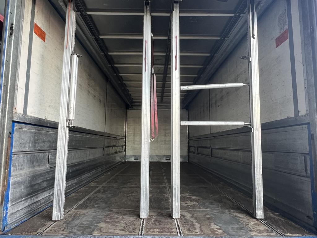 Mercedes-Benz Axor 1833 7m Koffer 2x Schwenkwand LBW Or.382'km - Tovornjak za prevoz pijač: slika 2 Mercedes-Benz Axor 1833 7m Koffer 2x Schwenkwand LBW Or.382'km - Tovornjak za prevoz pijač: slika 2