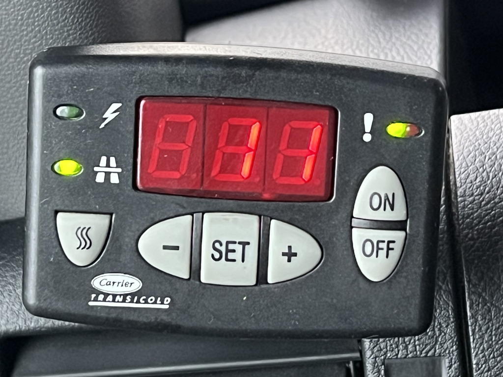 Mercedes-Benz Sprinter 316 CDI 4x4 3,4m CarrierViento Tiefkühl - Hladilno vozilo: slika 2 Mercedes-Benz Sprinter 316 CDI 4x4 3,4m CarrierViento Tiefkühl - Hladilno vozilo: slika 2