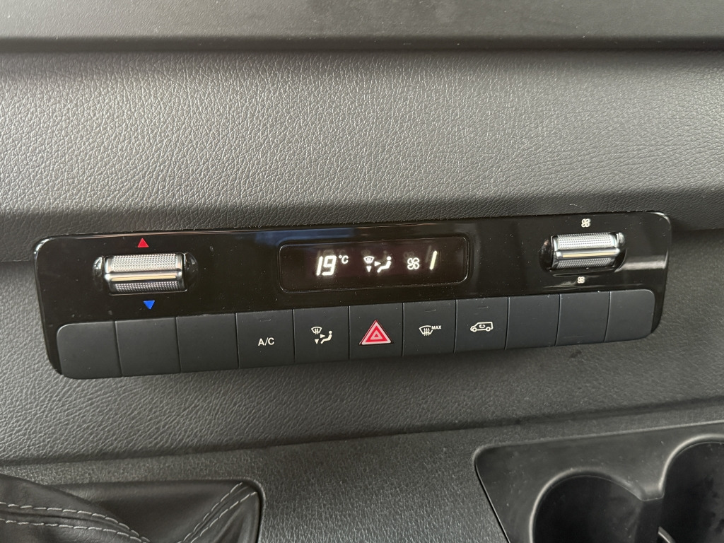 Mercedes-Benz Sprinter 317 CDI MAXI + Superhoch H3 Klima MBUX - Furgon: slika 2 Mercedes-Benz Sprinter 317 CDI MAXI + Superhoch H3 Klima MBUX - Furgon: slika 2