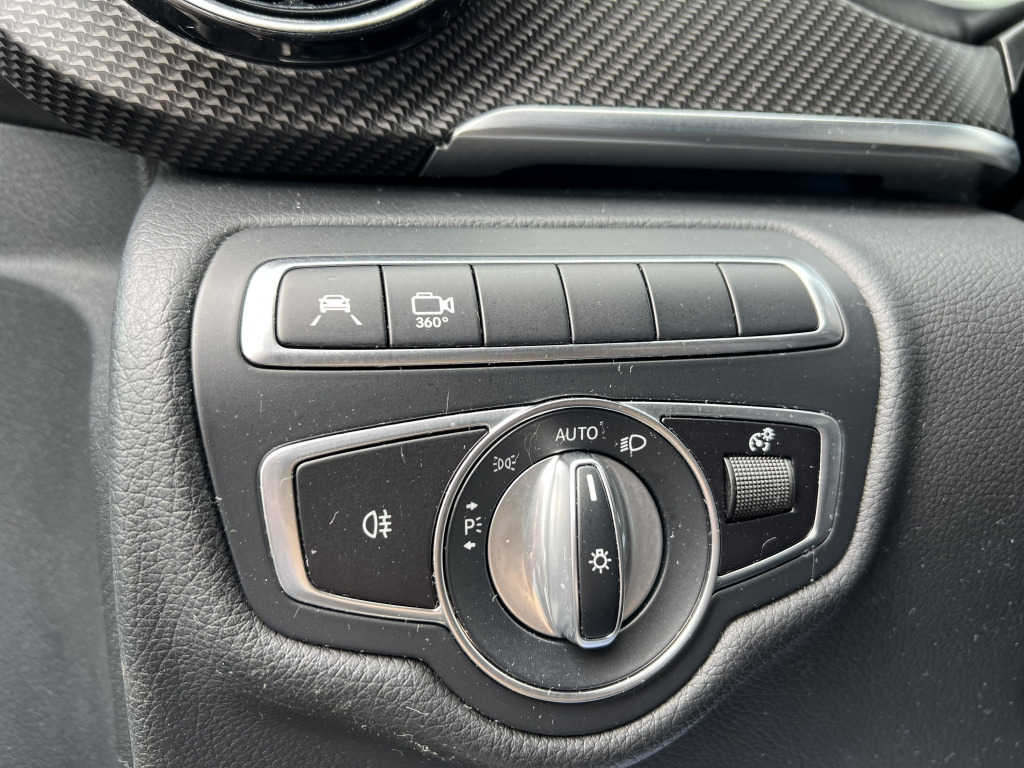 Mercedes-Benz V 300 d AVANTGARDE AMG line kompakt Burmester - Avtomobil: slika 2 Mercedes-Benz V 300 d AVANTGARDE AMG line kompakt Burmester - Avtomobil: slika 2