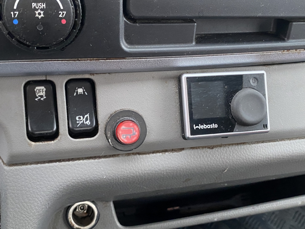 Mitsubishi Fuso Canter 9C18 5,8m Euro6d Klimaaut. Tempomat - Tovornjak-šasija: slika 4 Mitsubishi Fuso Canter 9C18 5,8m Euro6d Klimaaut. Tempomat - Tovornjak-šasija: slika 4