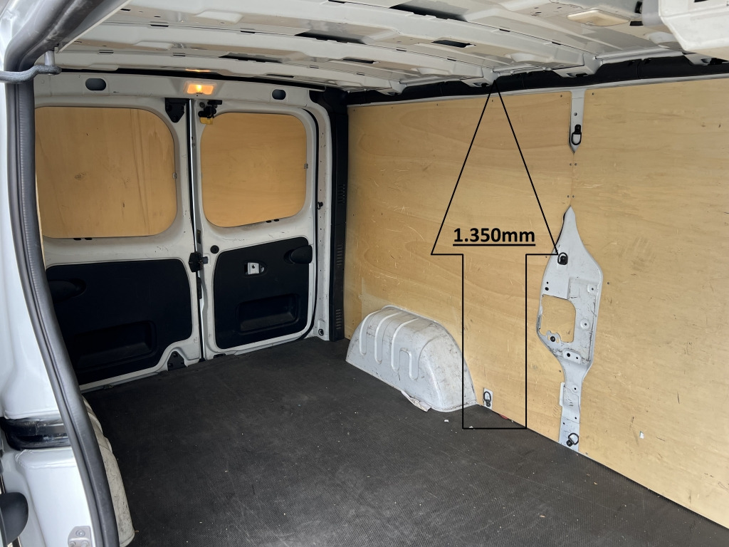 Renault Trafic 1.6 cdi Euro6 L2H1 Komfort Klimaanlage - Mali kombi: slika 4 Renault Trafic 1.6 cdi Euro6 L2H1 Komfort Klimaanlage - Mali kombi: slika 4