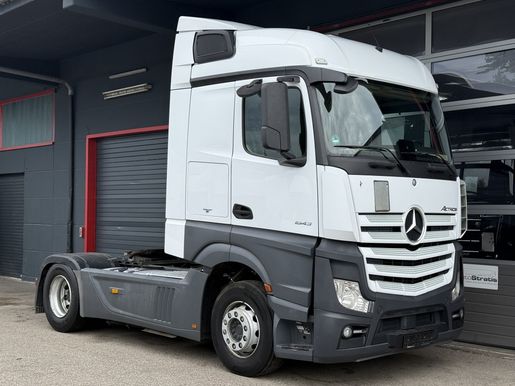 Mercedes-Benz Actros 1843 Klima Retarder Fleet Navi Spoiler - Vlačilec: slika 1 Mercedes-Benz Actros 1843 Klima Retarder Fleet Navi Spoiler - Vlačilec: slika 1