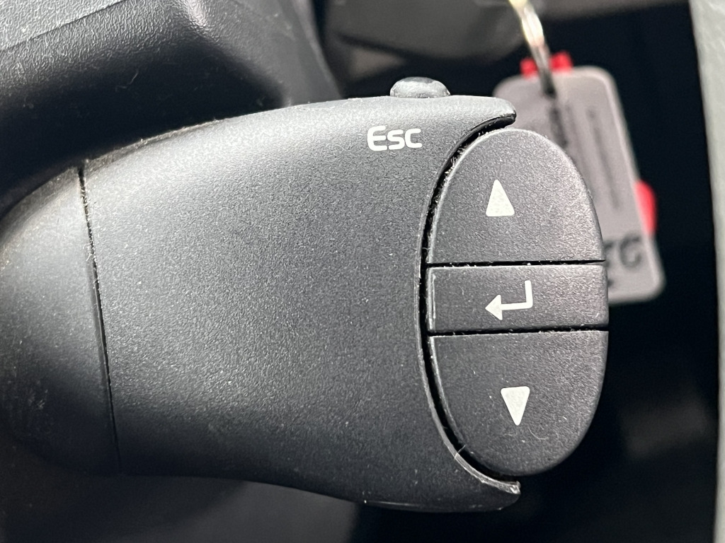 Volvo FL 260 7,2m LBW Klima Tempomat AHK Orig. 125'km - Tovornjak s ponjavo: slika 4 Volvo FL 260 7,2m LBW Klima Tempomat AHK Orig. 125'km - Tovornjak s ponjavo: slika 4