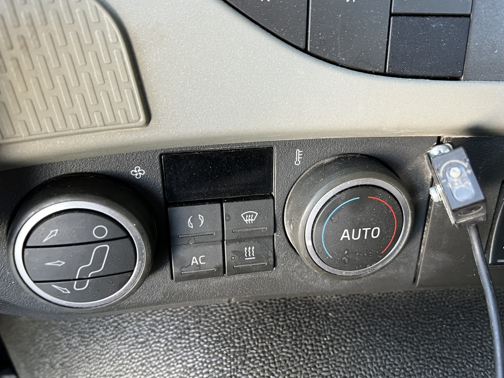 Tovornjak prekucnik Volvo FM 410 6X2 Gergen TAK VL Adonis 2.Achs Lenk+Lift: slika 15 Tovornjak prekucnik Volvo FM 410 6X2 Gergen TAK VL Adonis 2.Achs Lenk+Lift: slika 15