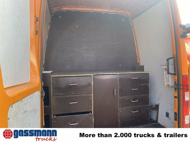 Iveco Daily 35S12 2,3 HPI 4x2, 8 Sitzplätze - Dostavno vozilo z dvojno kabino: slika 5 Iveco Daily 35S12 2,3 HPI 4x2, 8 Sitzplätze - Dostavno vozilo z dvojno kabino: slika 5