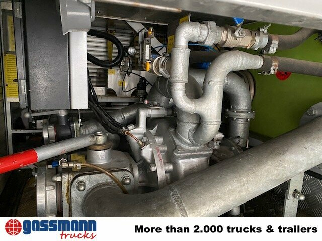 MAN 10.224 LC 4x2 BB Doka, TLF16/12, 6-Zylinder - Gasilsko vozilo: slika 2 MAN 10.224 LC 4x2 BB Doka, TLF16/12, 6-Zylinder - Gasilsko vozilo: slika 2