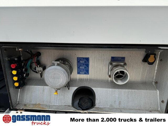 MAN TGA 26.390 6X2-4 BL, Lenk-/Liftachse, Willig - Tovornjak cisterna: slika 3 MAN TGA 26.390 6X2-4 BL, Lenk-/Liftachse, Willig - Tovornjak cisterna: slika 3