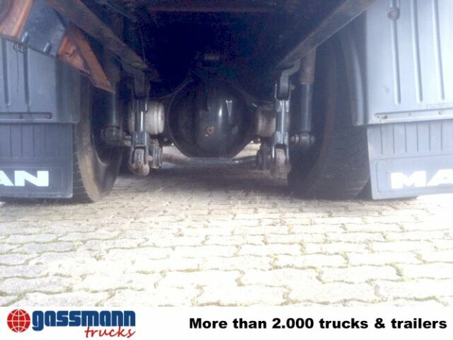 MAN TGA 26.413 BB 6x4 mit Heckkran Jonsered 1020 - Tovornjak prekucnik: slika 4 MAN TGA 26.413 BB 6x4 mit Heckkran Jonsered 1020 - Tovornjak prekucnik: slika 4