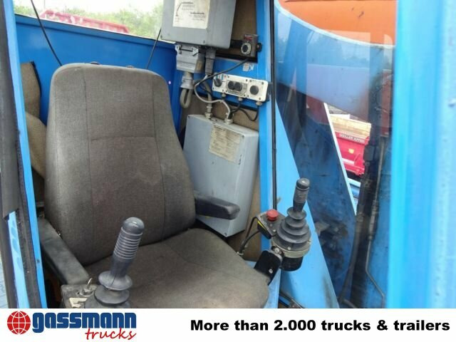 Mercedes-Benz 2638 K 6x4 mit Heckkran Palfinger PK 68000 - Tovornjak z dvigalom: slika 5 Mercedes-Benz 2638 K 6x4 mit Heckkran Palfinger PK 68000 - Tovornjak z dvigalom: slika 5