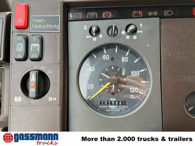 Mercedes-Benz 711 D-KA 4x2, Standklima, 11-Sitze, 2 x on stock - Tovornjak zabojnik: slika 5 Mercedes-Benz 711 D-KA 4x2, Standklima, 11-Sitze, 2 x on stock - Tovornjak zabojnik: slika 5