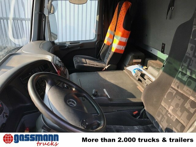 Mercedes-Benz Actros 1841 L 4x2, Esterer Tankaufbau ca. - Tovornjak cisterna: slika 5 Mercedes-Benz Actros 1841 L 4x2, Esterer Tankaufbau ca. - Tovornjak cisterna: slika 5