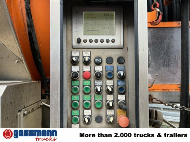 Mercedes-Benz Actros 2544 L 6x2, Lenkachse, Kroll - Vozilo za pometanje: slika 2 Mercedes-Benz Actros 2544 L 6x2, Lenkachse, Kroll - Vozilo za pometanje: slika 2