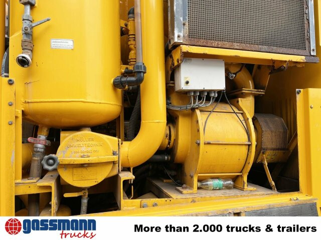 Mercedes-Benz Actros 3243 K 8x4/4, Müller Saug- und - Vozilo za pometanje: slika 4 Mercedes-Benz Actros 3243 K 8x4/4, Müller Saug- und - Vozilo za pometanje: slika 4